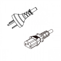 中国3-Pin 插头转 IEC 320 C13品字尾 AC电源线组- 成型PVC线材(Cord Set) 1.8 米黑色 (60227 IEC 53 3*0.75mm² )